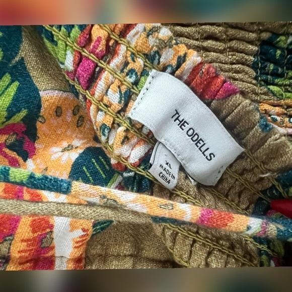 Anthropologie The Odells Isla Linen
Jumpsuit Olive Fruit Print Size XL $238 - Picture 4 of 5